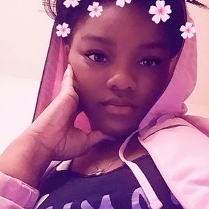 Meet your Posher, Qúëeñ